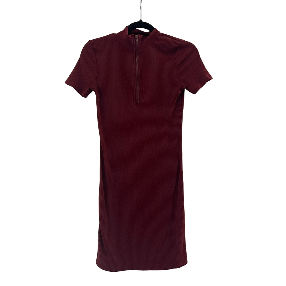 Mirrou Women’s Burgundy Short Sleeve Dress